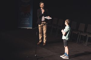 Camil et Jérôme : Concours de Lecture à Voix Haute Les petits champions