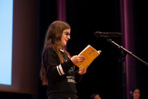 Fleur : Concours de Lecture à Voix Haute Les petits champions de la lecture