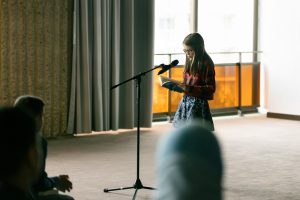 Louise : Concours de Lecture à Voix Haute Les petits champions de la lecture