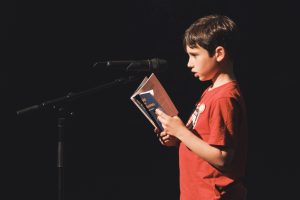 Paul : : Concours de Lecture à Voix Haute Les petits champions de la lecture